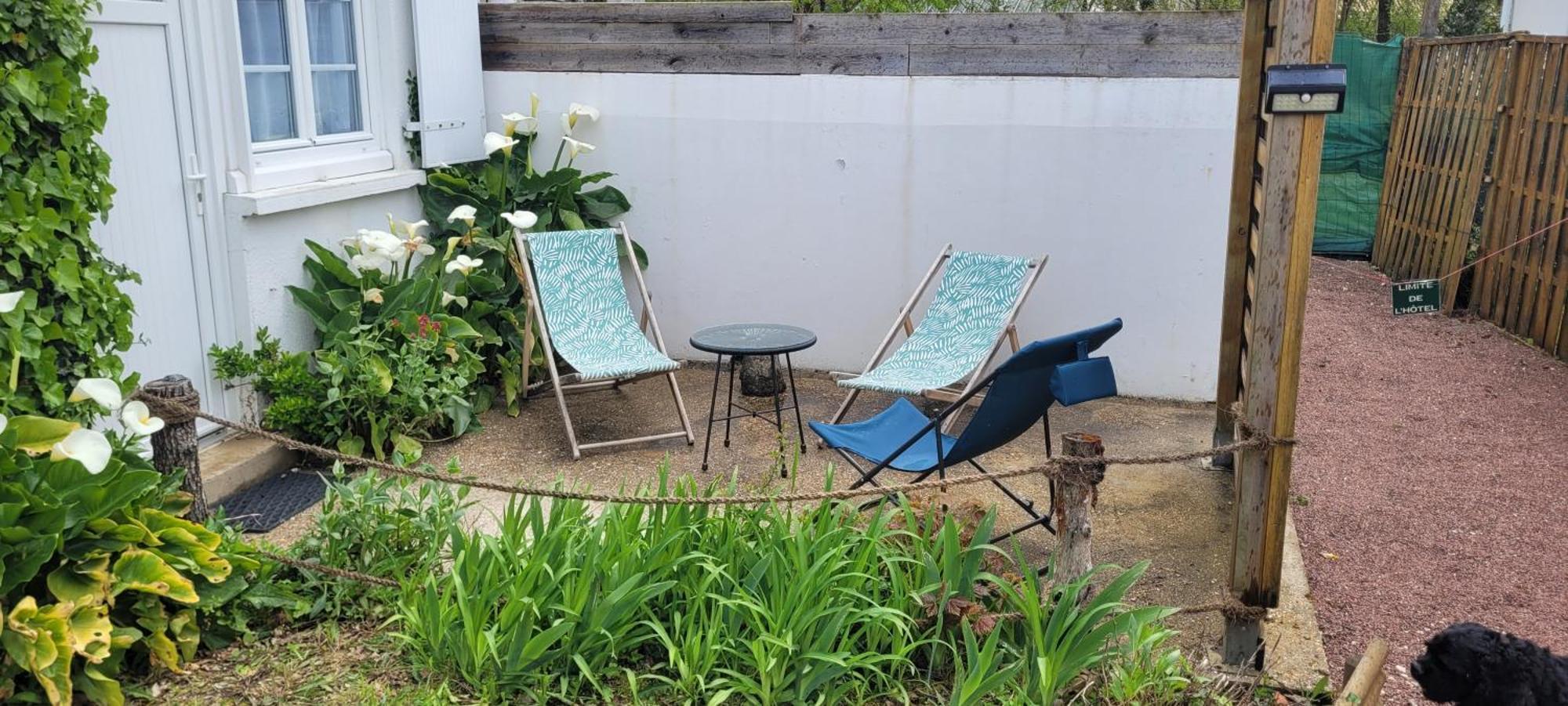 Residence Fleur Des Pins - Gites & Chambres D'Hotes Saint-Georges-d'Oleron Exterior foto